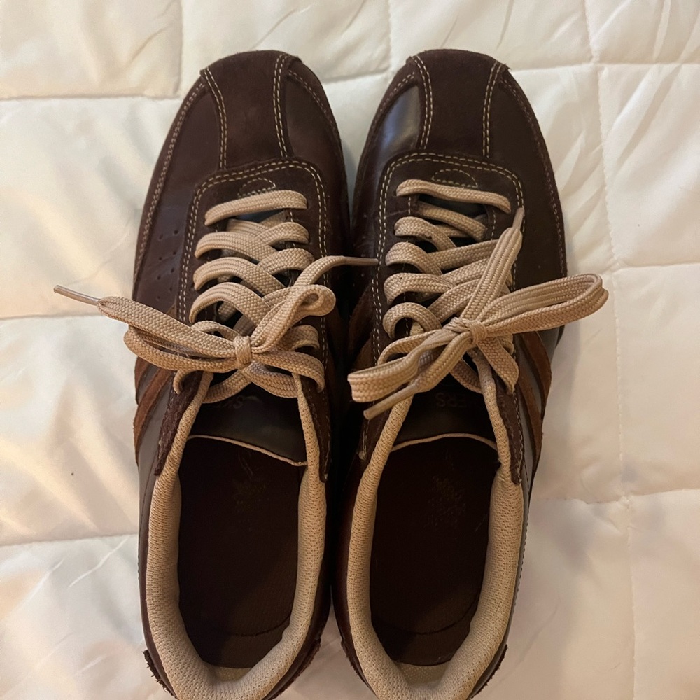 Skechers Women’s Dark Brown Sneakers